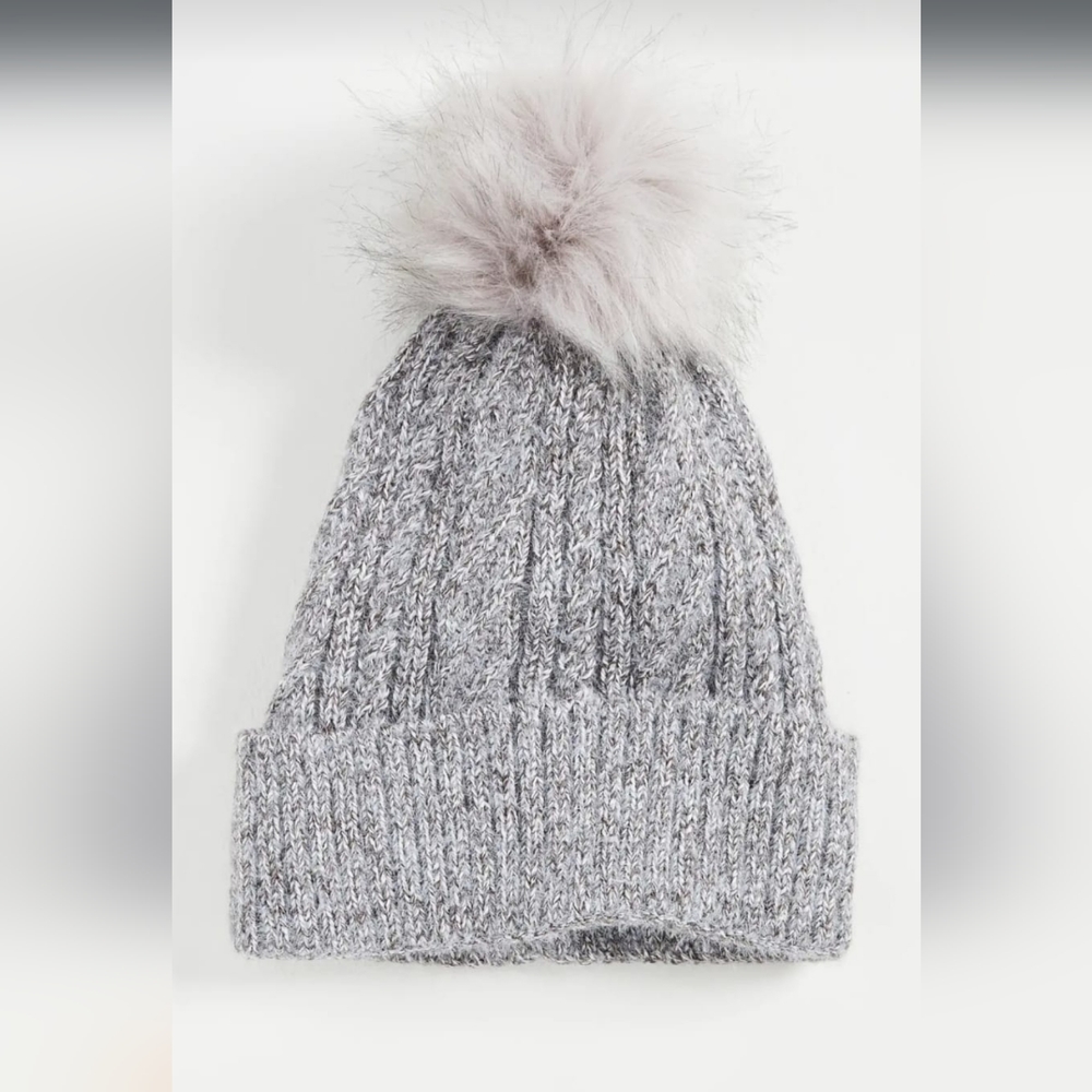 Hat Attack - Classic Cable Pom Hat gray Beanie pom-pom women